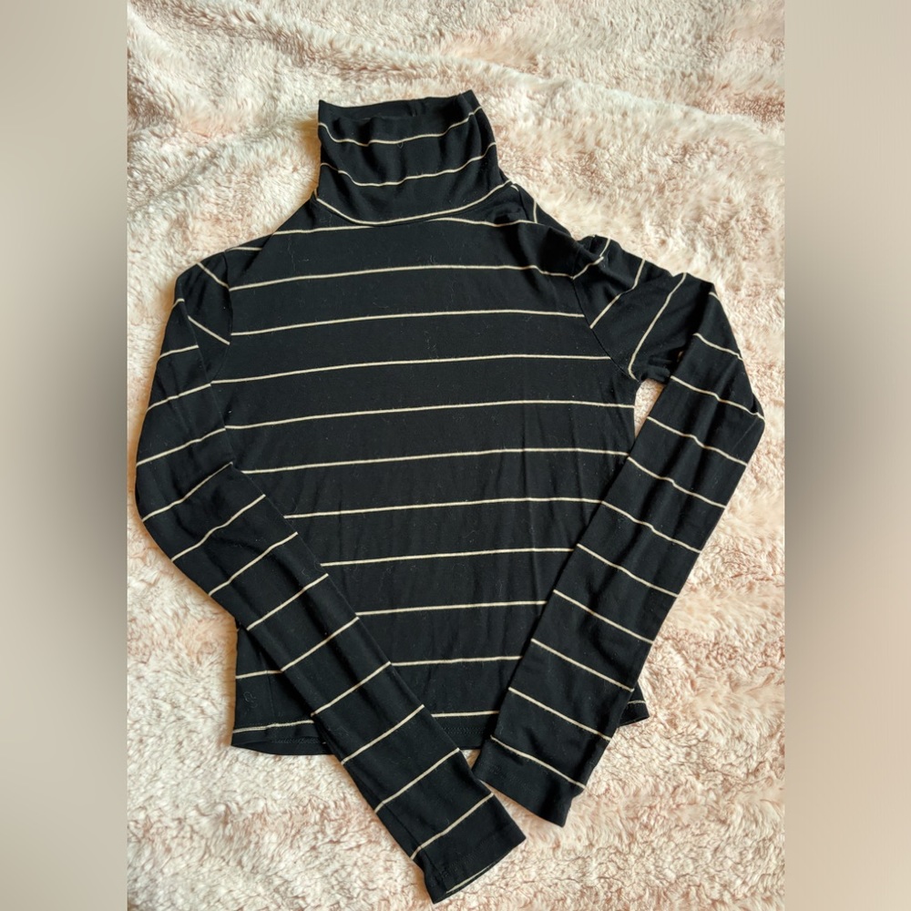 black striped long sleeve